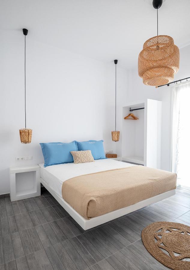 Dorkas Luxury Rooms&Apartments Livadakia ภายนอก รูปภาพ