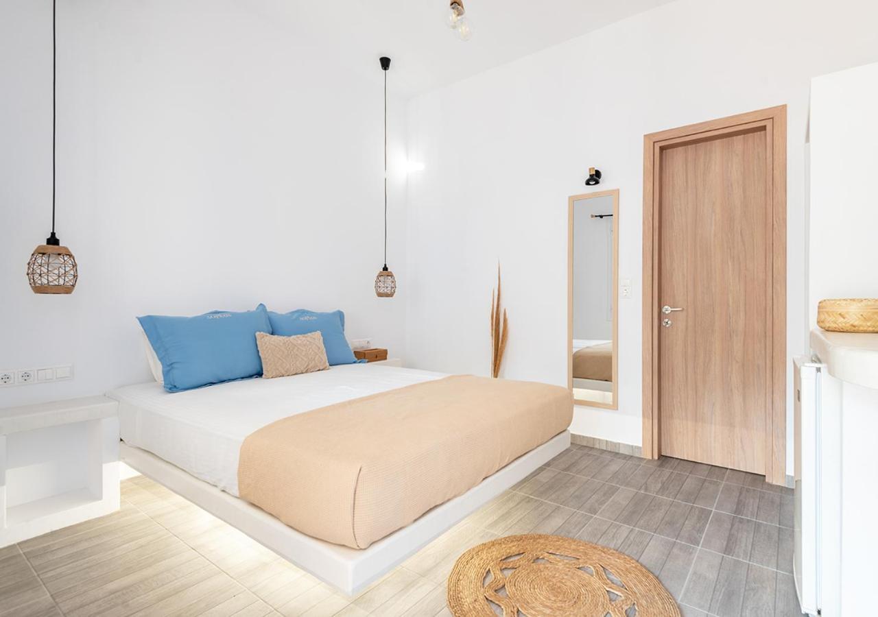 Dorkas Luxury Rooms&Apartments Livadakia ภายนอก รูปภาพ